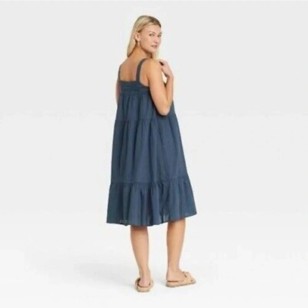Women's Sleeveless Crochet Trim Dress - Universal Thread Navy Blue Size M - Picture 2 of 8